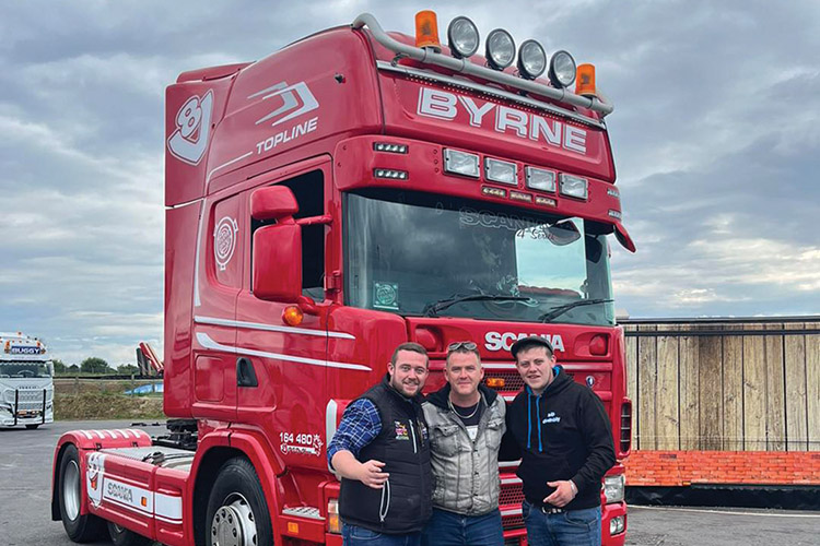 Danny Byrne)